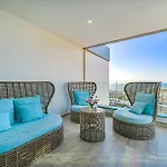Sunset Bliss Penthouse With Airco & Heated Pool Apartmán