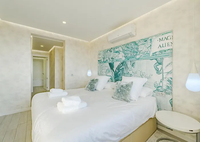 Apartment Sunset Bliss Penthouse With Airco & Heated Pool