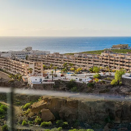 דירה Sunset Bliss Penthouse With Airco & Heated Pool אדחה