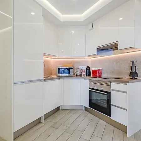 דירה Sunset Bliss Penthouse With Airco & Heated Pool אדחה
