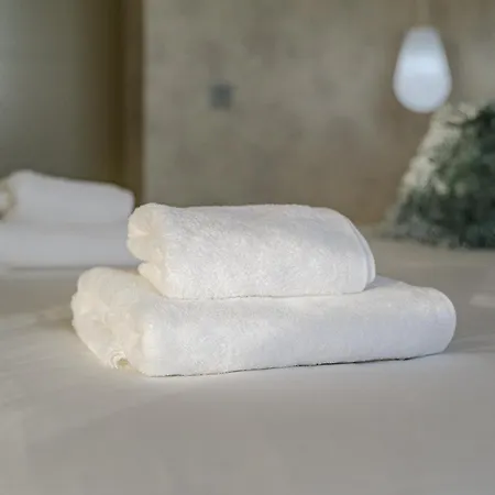 Sunset Bliss Penthouse With Airco & Heated Pool דירה