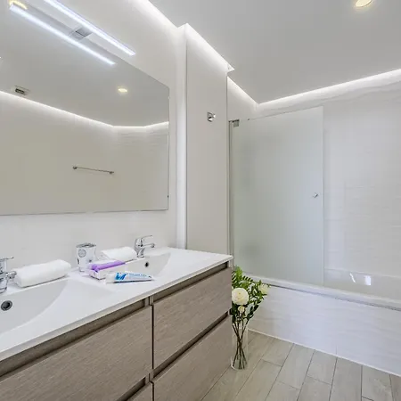 דירה Sunset Bliss Penthouse With Airco & Heated Pool *