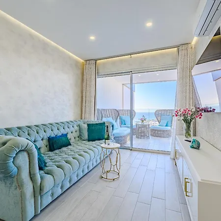 דירה Sunset Bliss Penthouse With Airco & Heated Pool אדחה